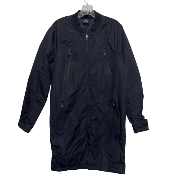 Jordan Woman Coat Size S - Picture 1 of 5